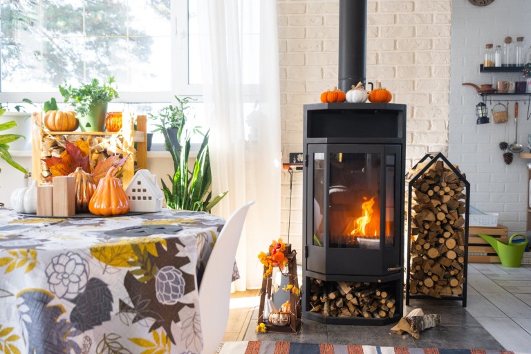 How to Highlight Your Property's Best Features During Autumn Viewings