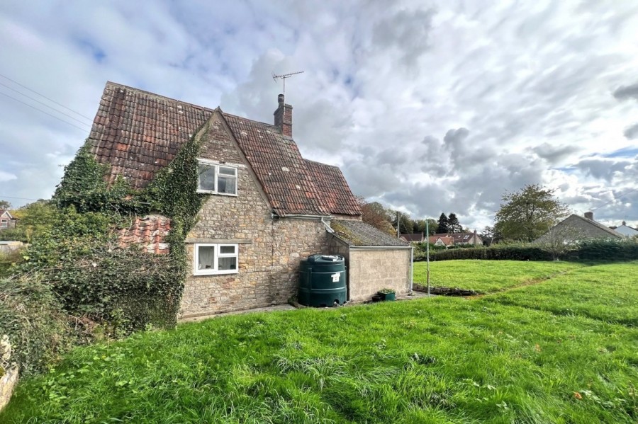 Images for 'The Old Manor House', Tytherington, South Gloucestershire