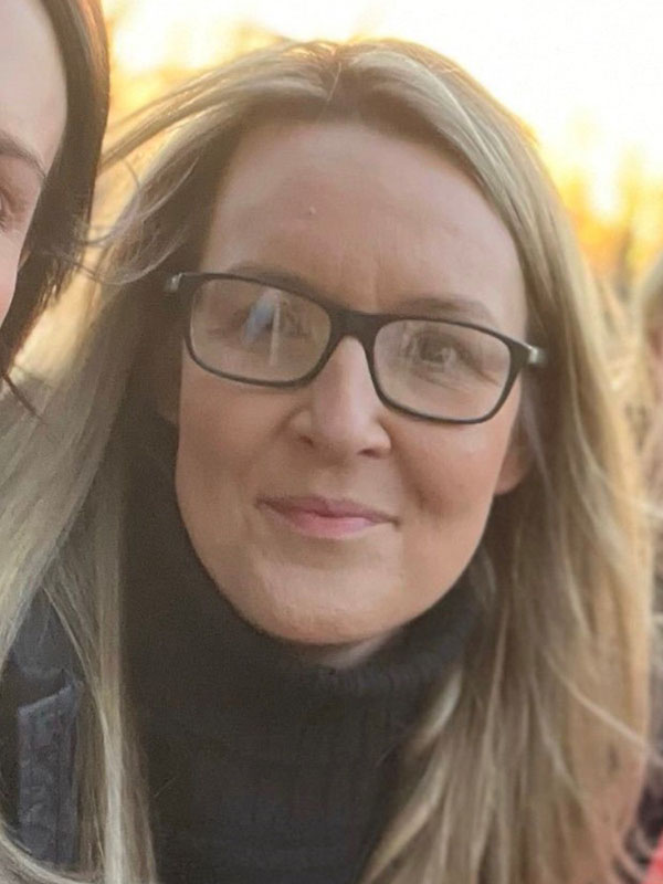 Zoe Chisnell, Sales Manager